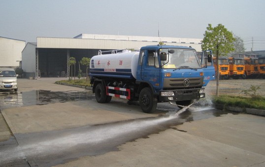 東風153<a href=http://www.hotel701.cn/ssc target=_blank class=infotextkey>灑水車</a>測試圖片