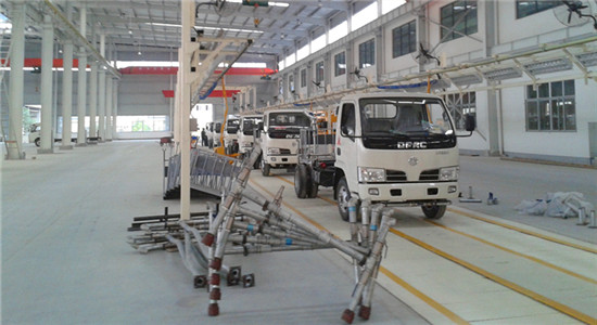 <a href=http://www.hotel701.cn/ssc target=_blank class=infotextkey>灑水車</a>圖片